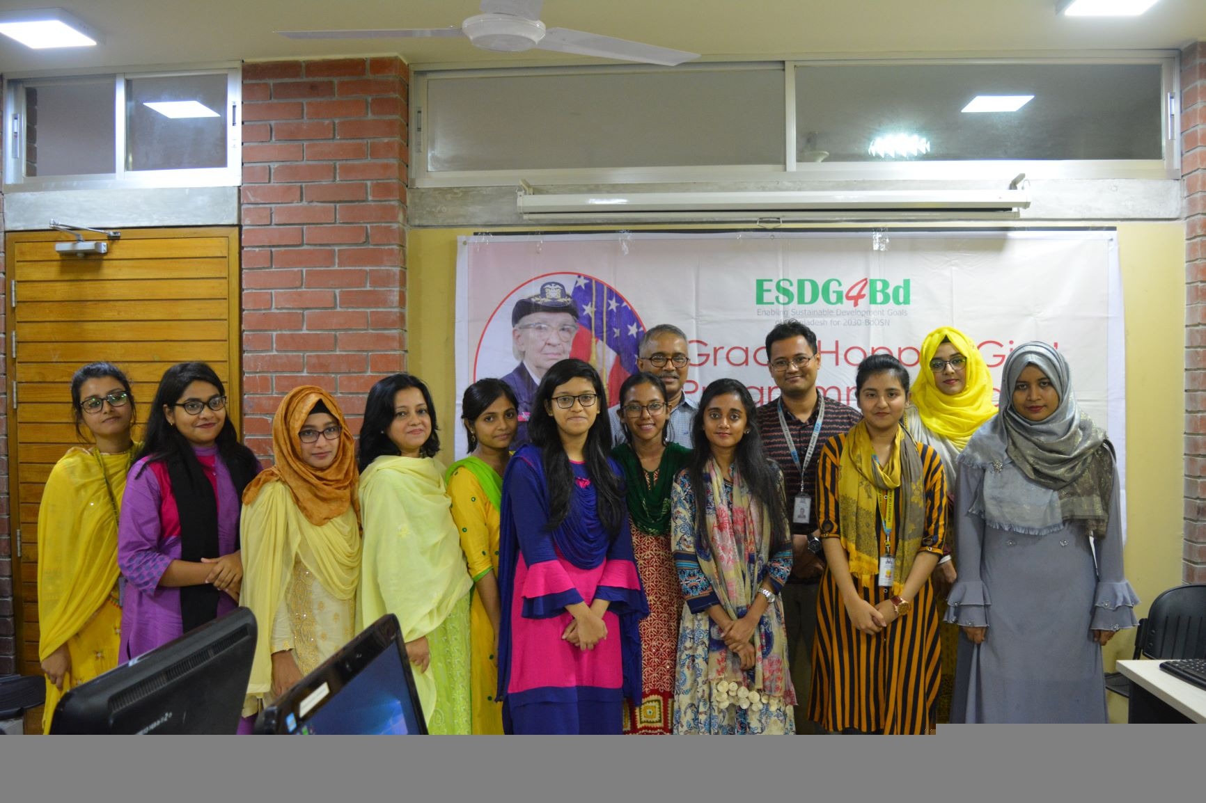 Grace Hopper Girls Programming Camp Concluded at the University of Asia Pacific